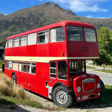 Decker Daze Queenstown Eksteriør bilde