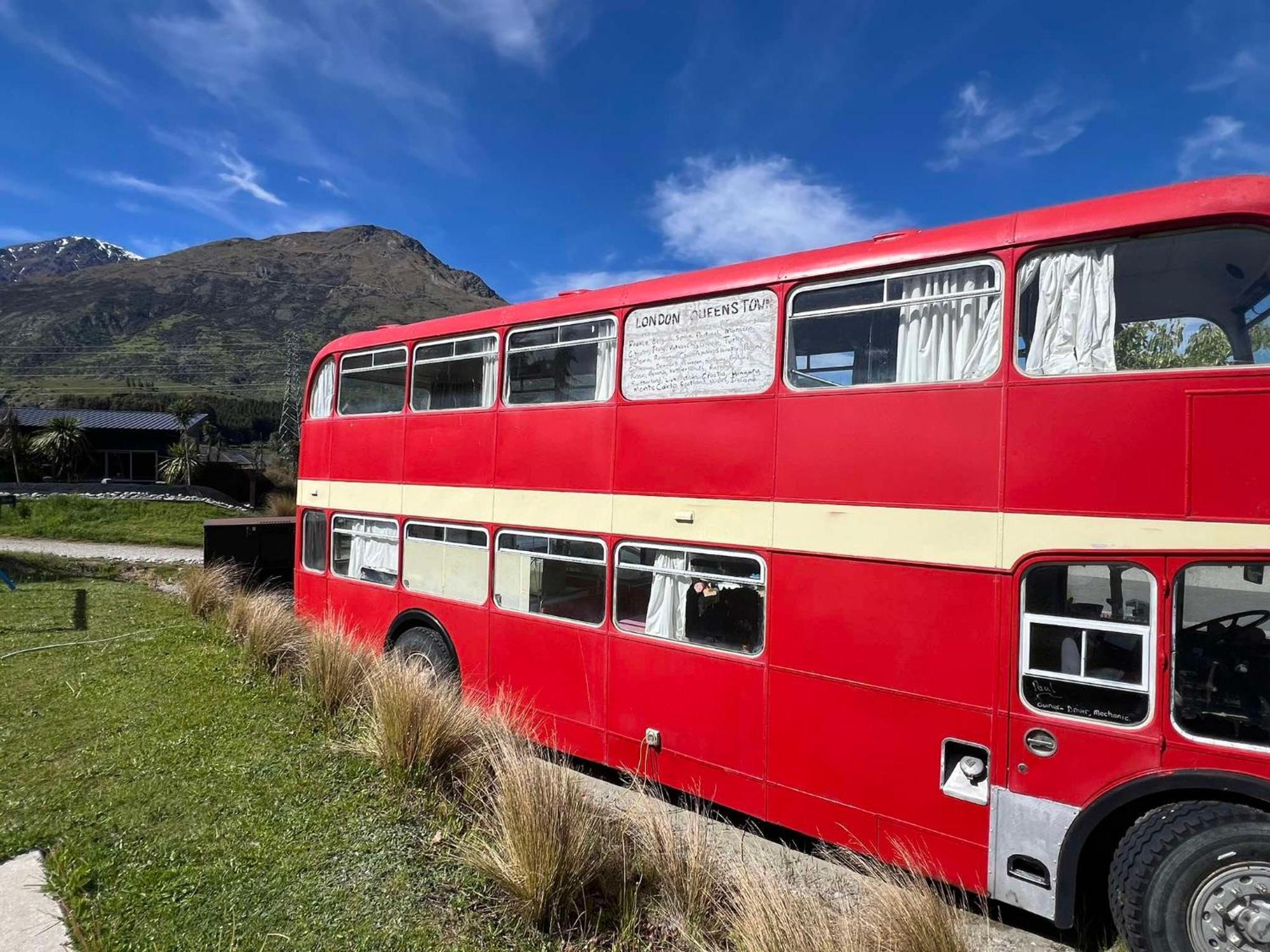 Decker Daze Queenstown Eksteriør bilde